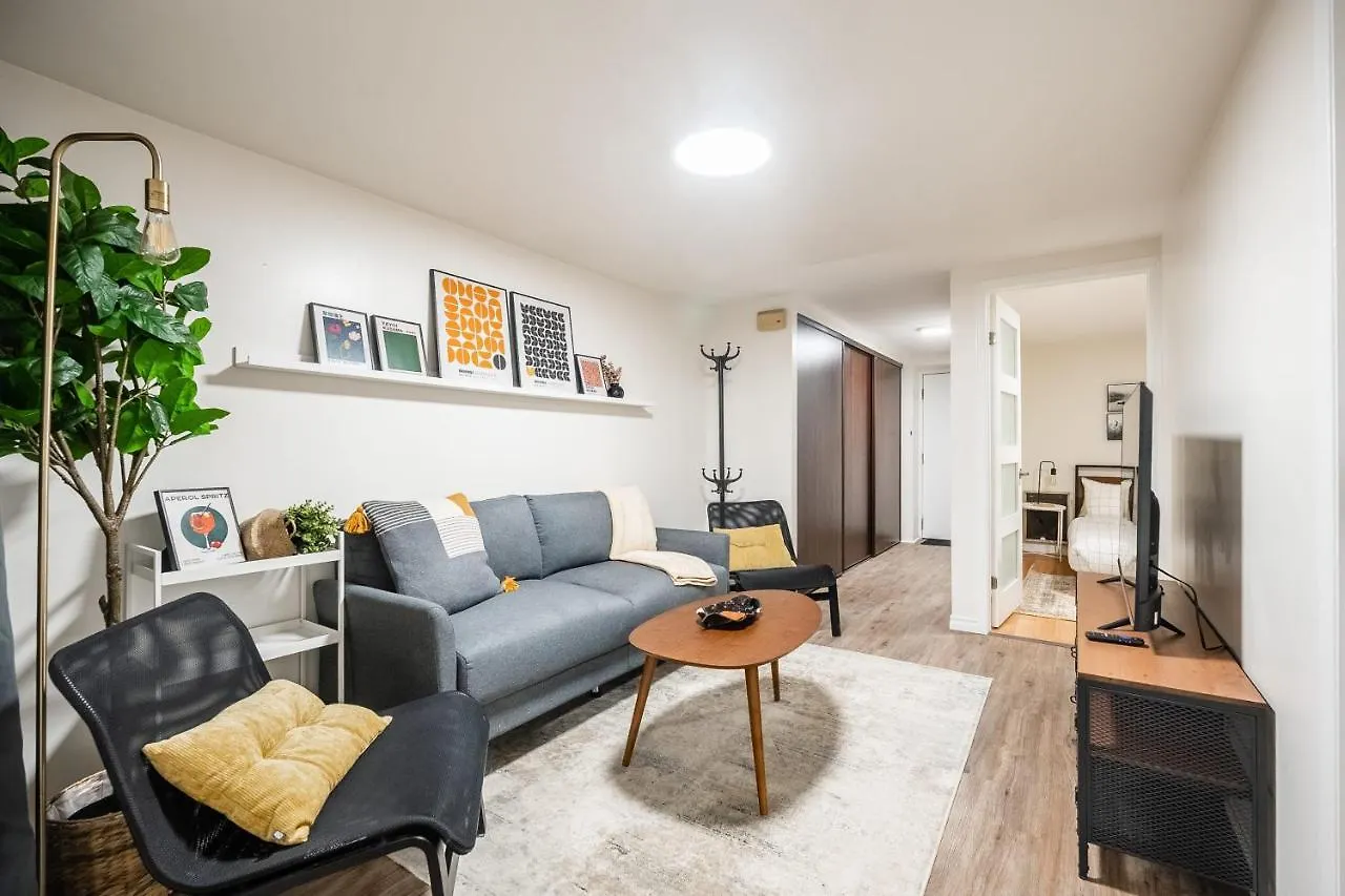 2Br Modern Apt - Near The Trinity Bellwoods Park Lägenhet Toronto