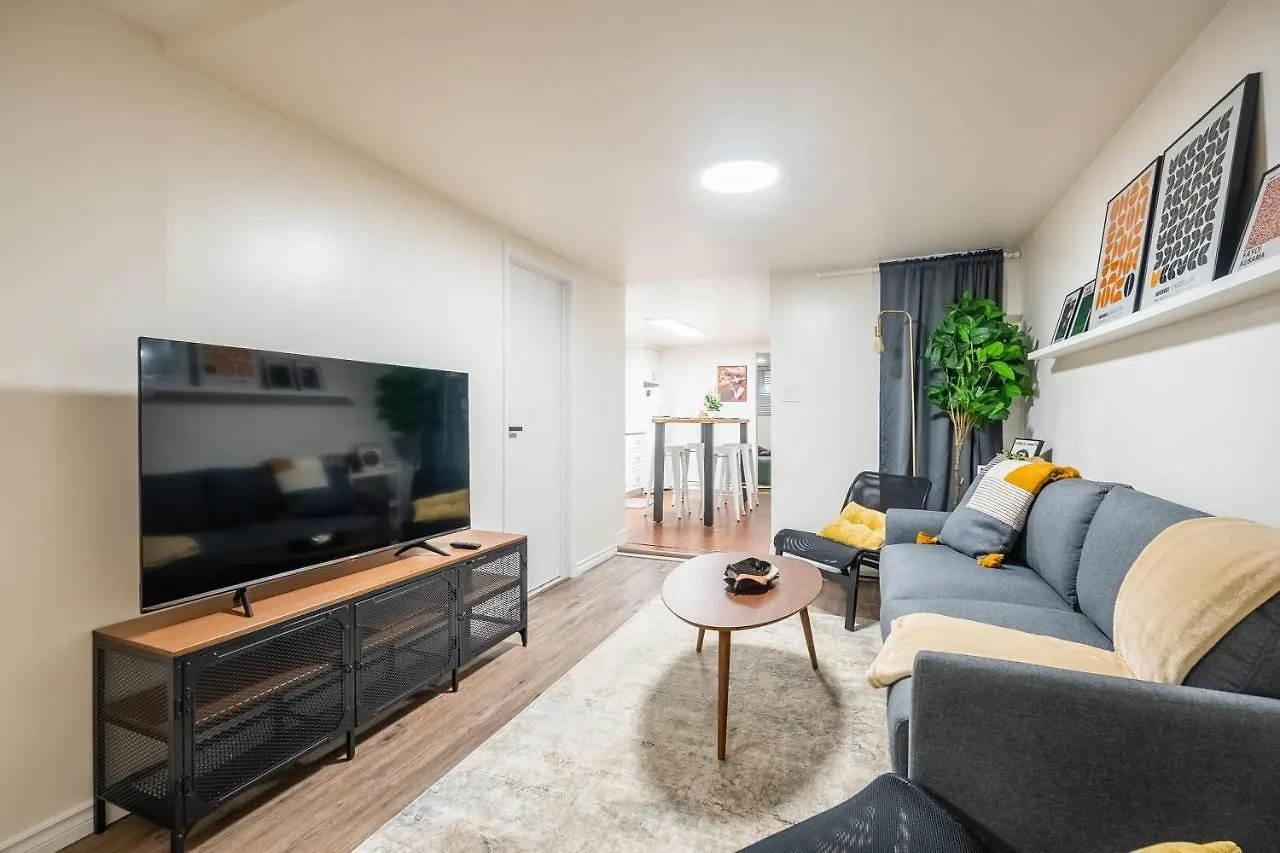 2Br Modern Apt - Near The Trinity Bellwoods Park Lägenhet Toronto